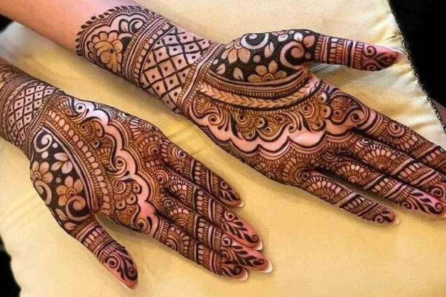 Short Mehndi Design for Front Hand